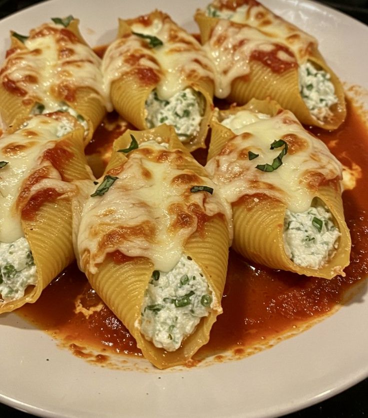 Spinach & Ricotta Stuffed Shells in Marinara